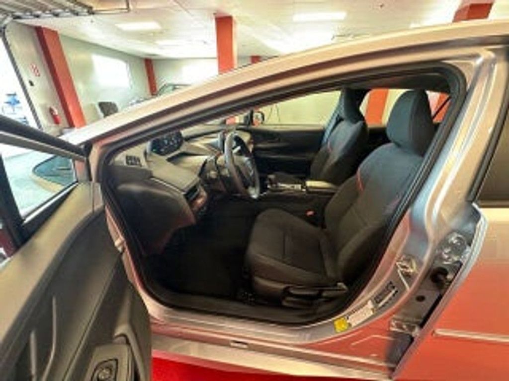 2023 TOYOTA Prius - photo 10