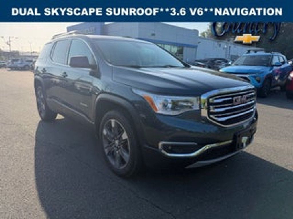 2017 GMC Acadia SLT 1
