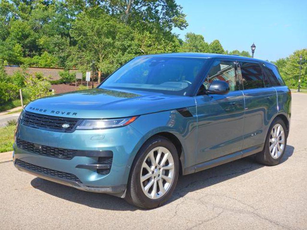 2025 Land Rover Range Sport P360 SE