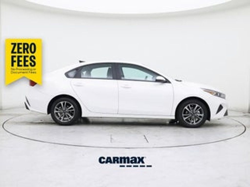 2024 KIA Forte - photo 15