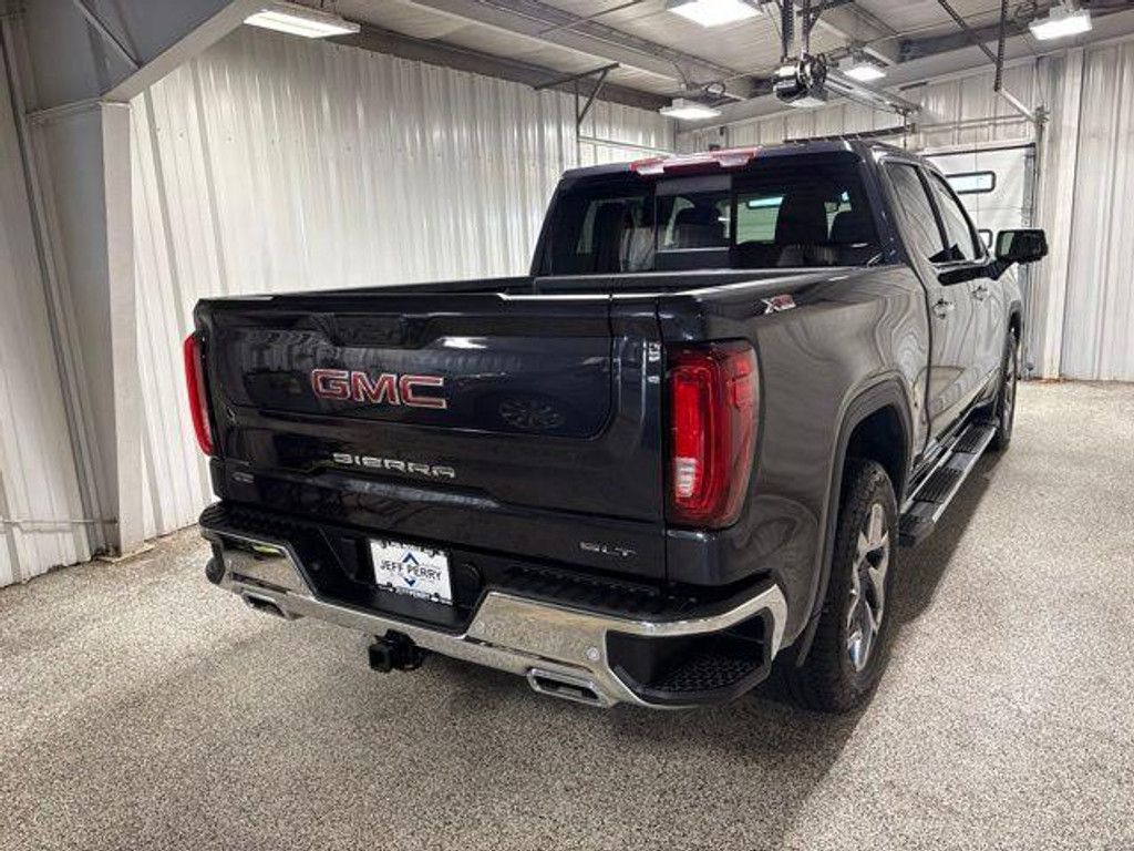 2025 GMC Sierra - photo 7