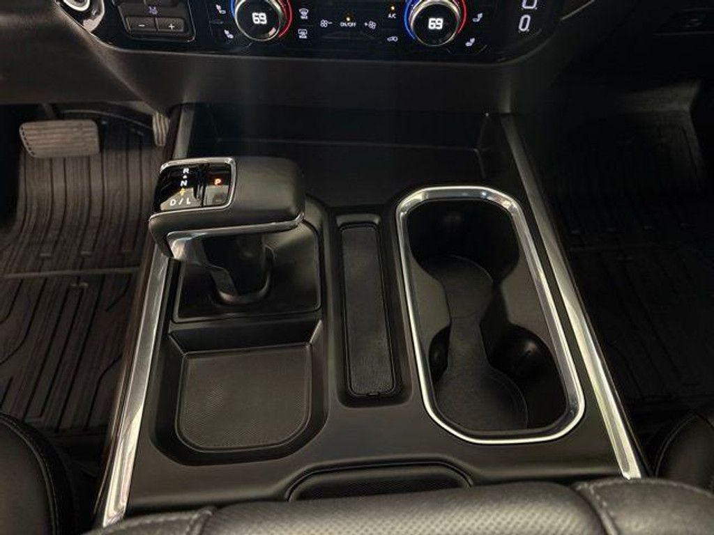 2025 GMC Sierra - photo 35