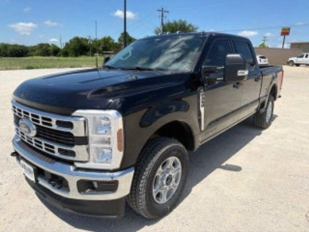 2025 Ford F-250 XLT