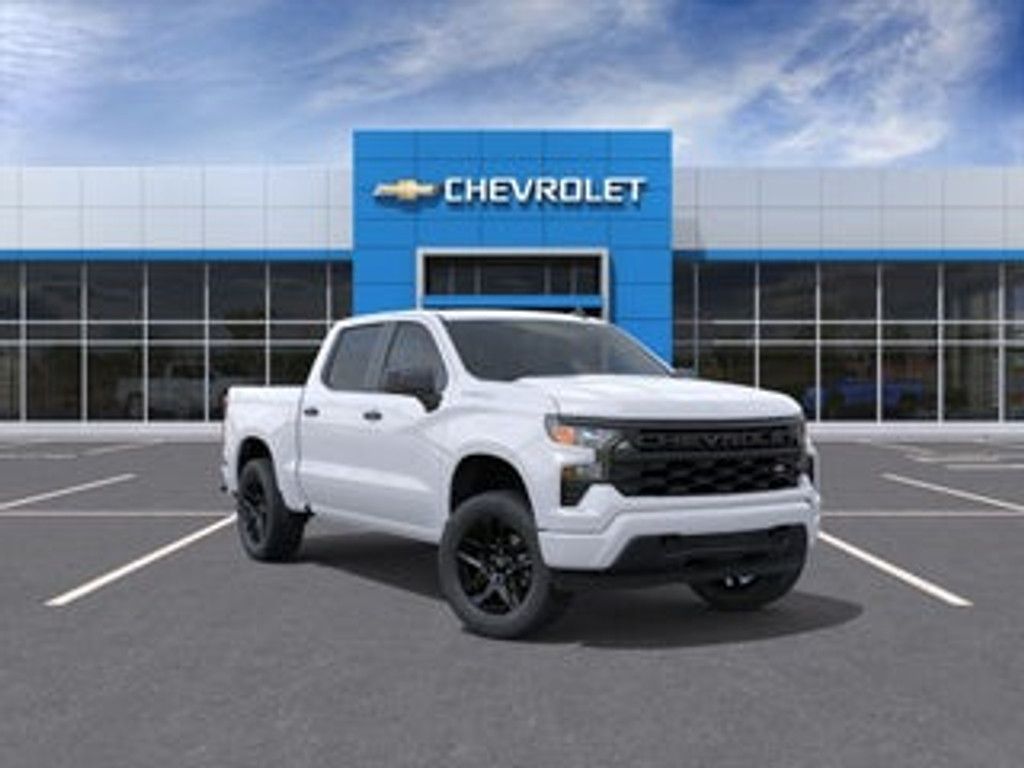 2026 Chevrolet Silverado Custom