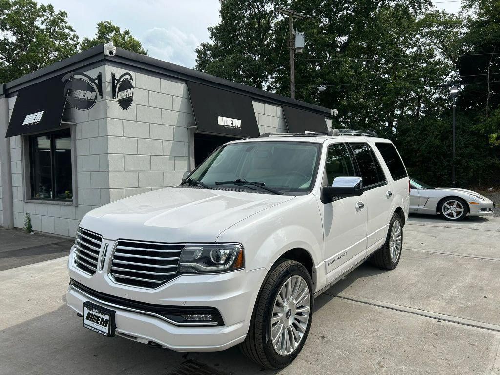 2015 LINCOLN Navigator 4wd for sale at EM Motorcars