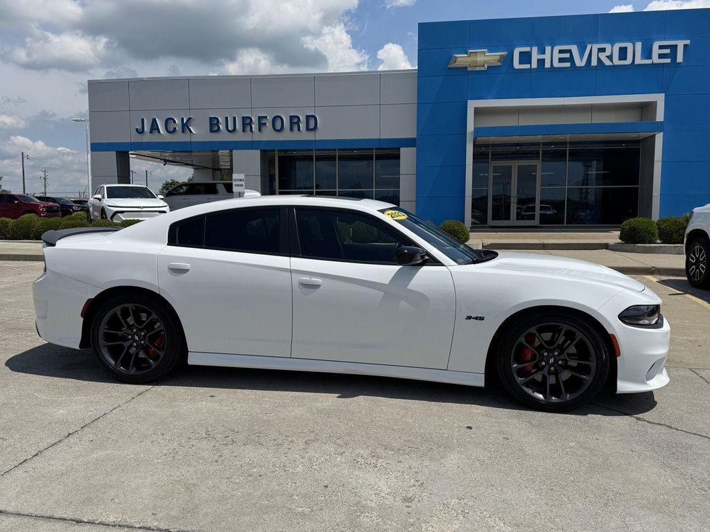 2023 DODGE Charger - photo 6