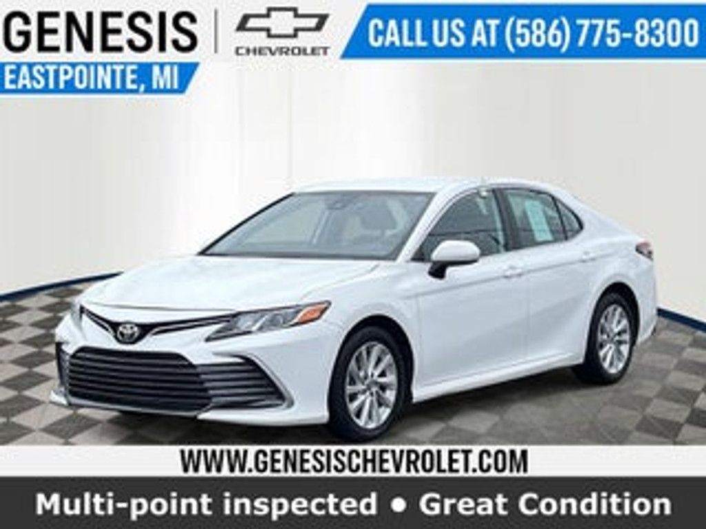 2022 Toyota Camry LE