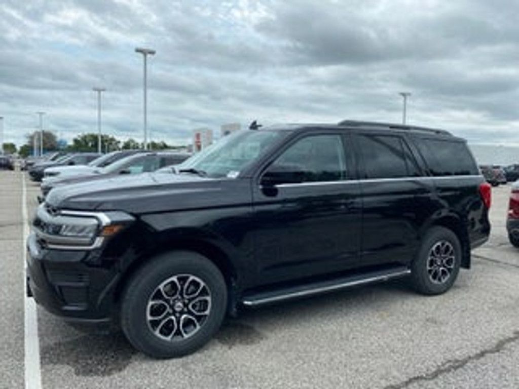 2023 Ford Expedition XLT