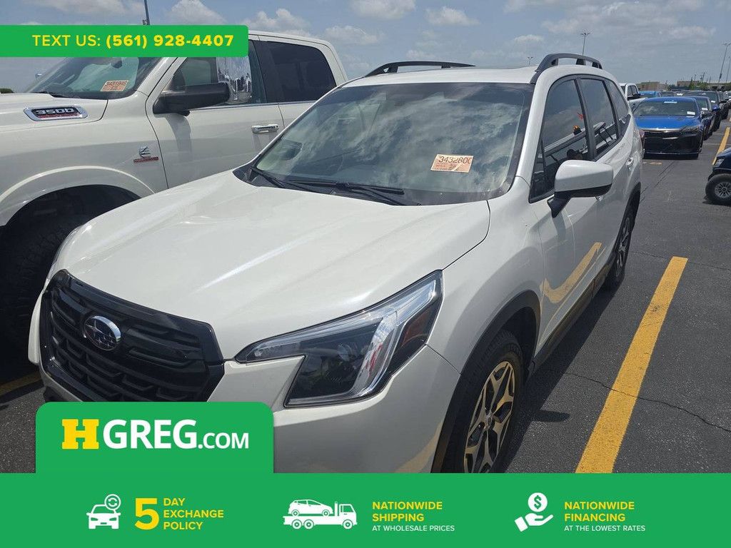2023 Subaru Forester Premium ES Base