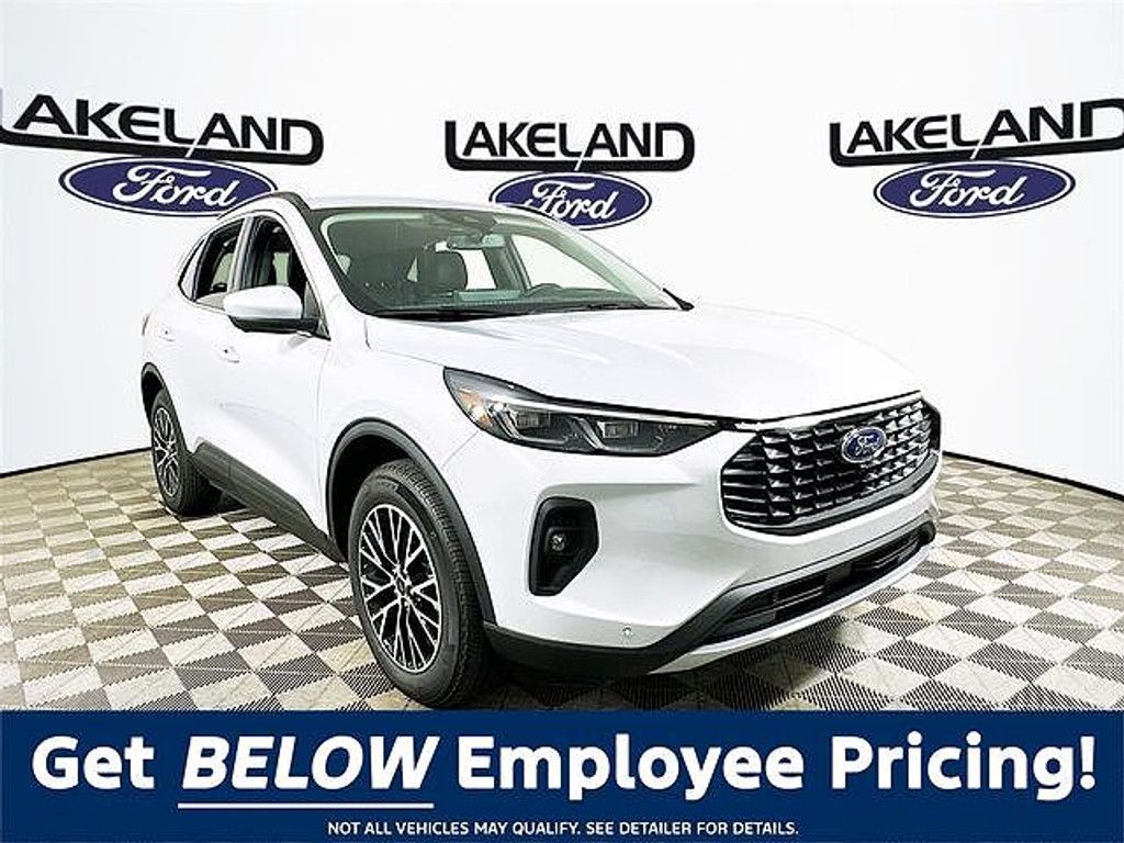 2025 Ford Escape Phev