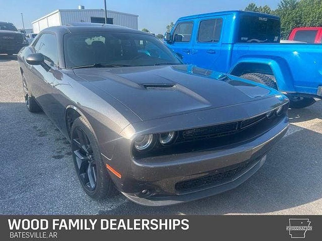 2020 Dodge Challenger SXT