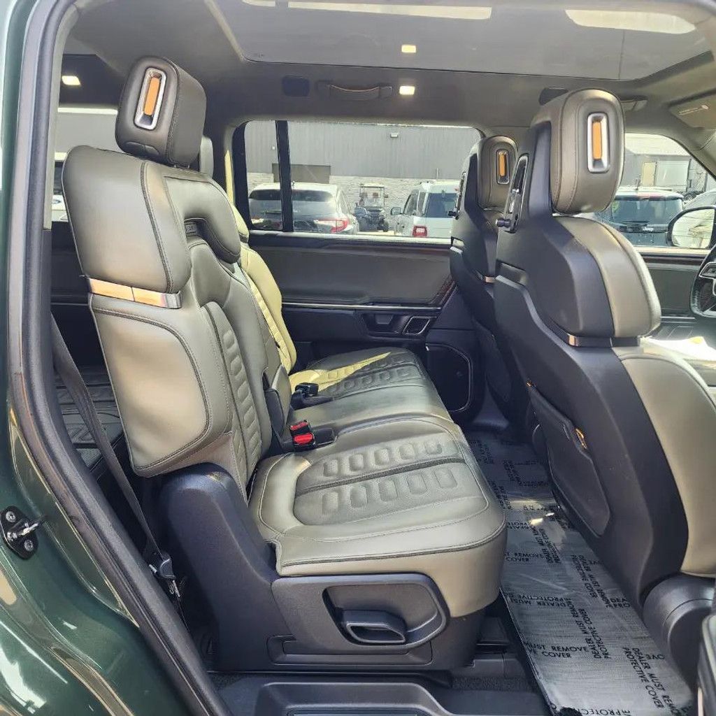 2023 RIVIAN R1S - photo 37