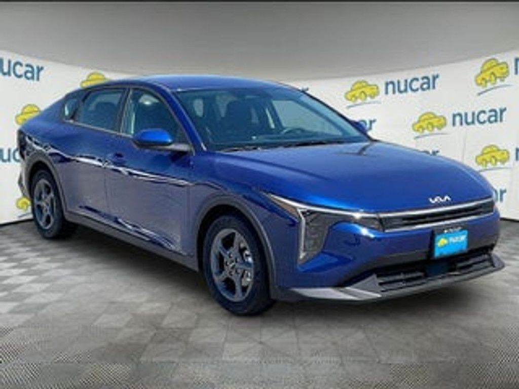 2026 Kia K4 LX LXS