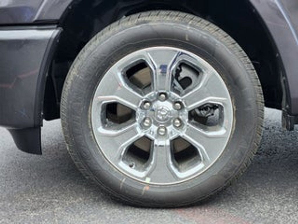 2026 RAM 1500 - photo 15