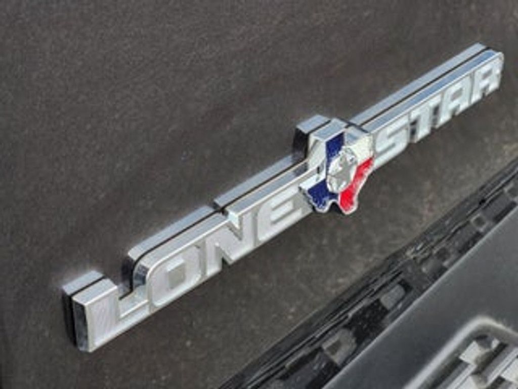 2026 RAM 1500 - photo 17