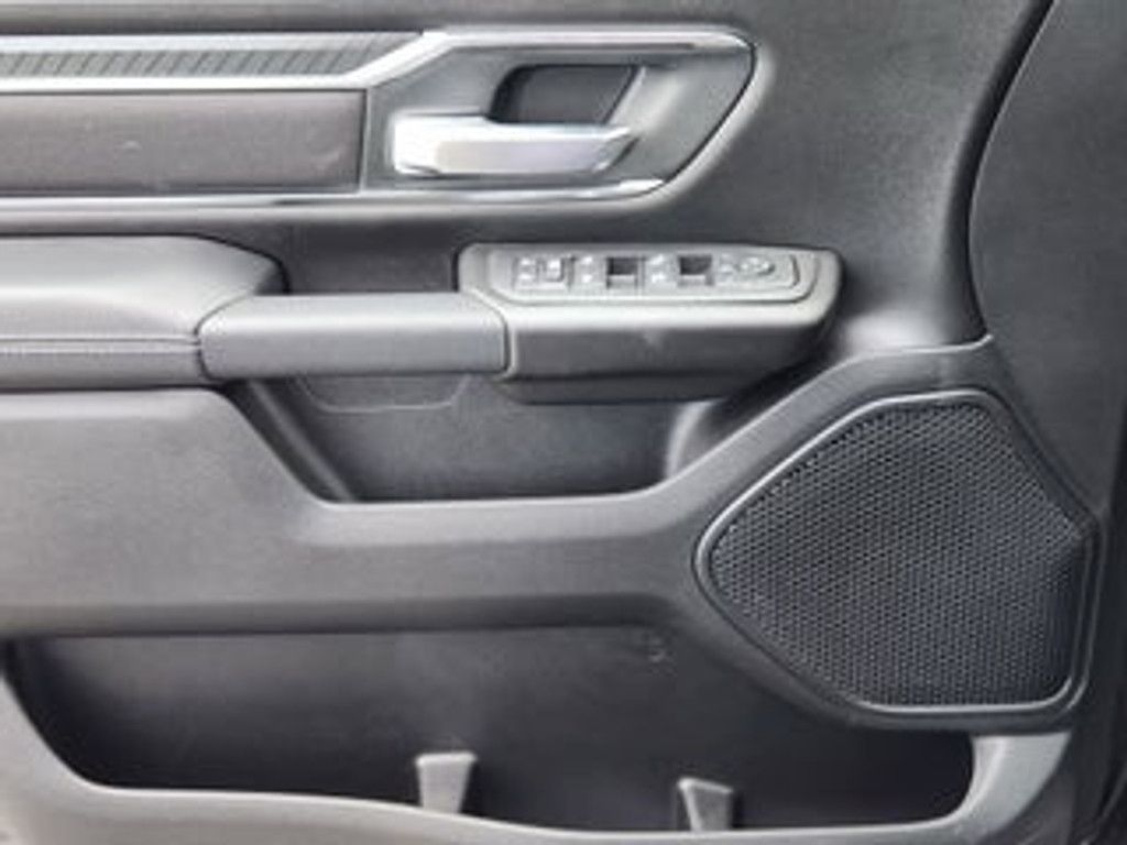 2026 RAM 1500 - photo 33