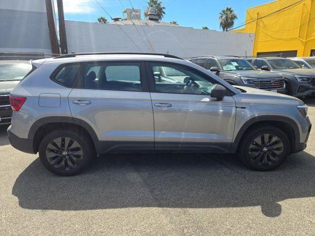2023 Volkswagen Taos S W IQ