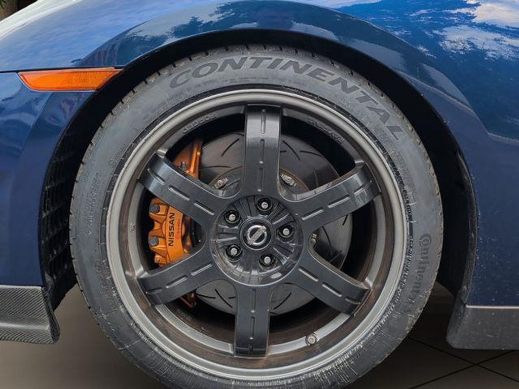 2013 NISSAN GT-R - photo 11