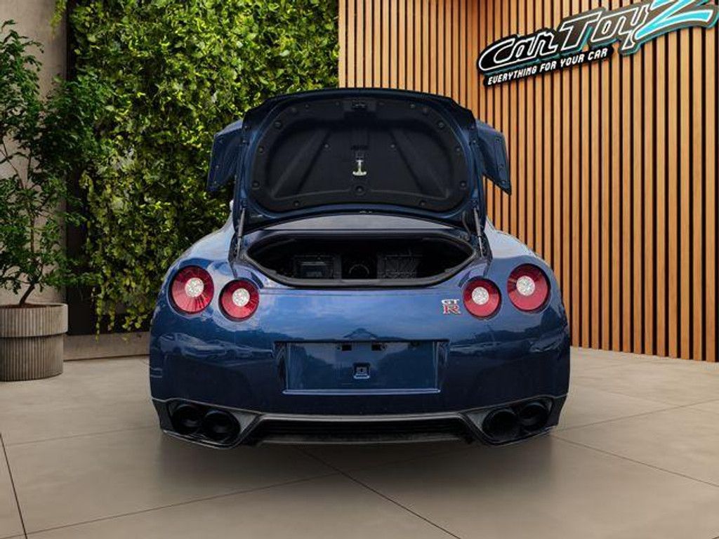 2013 NISSAN GT-R - photo 13