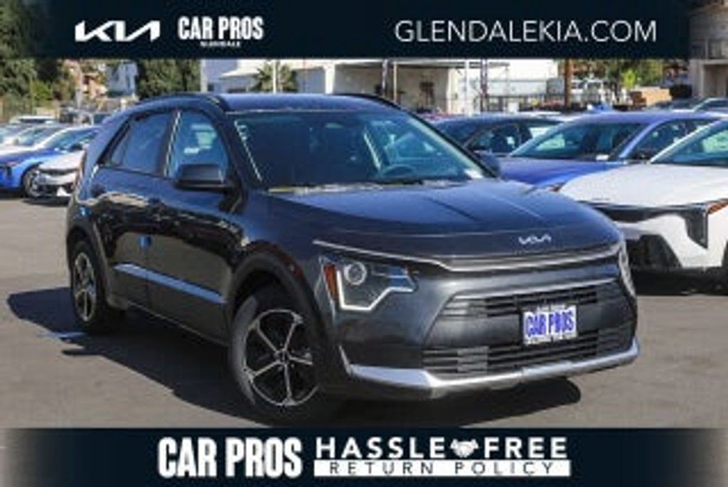 2025 Kia Niro LX
