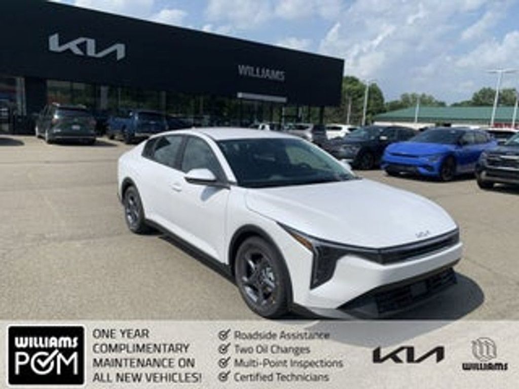 2026 Kia K4 LX LXS