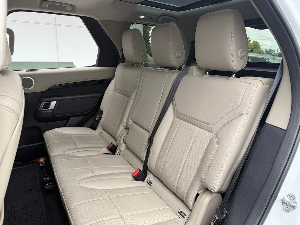 2019 LAND ROVER Discovery - photo 16