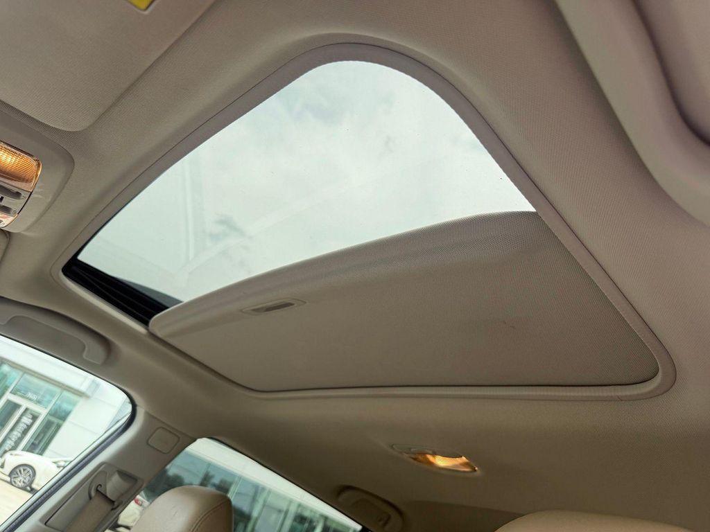 2016 SUBARU Outback - photo 19