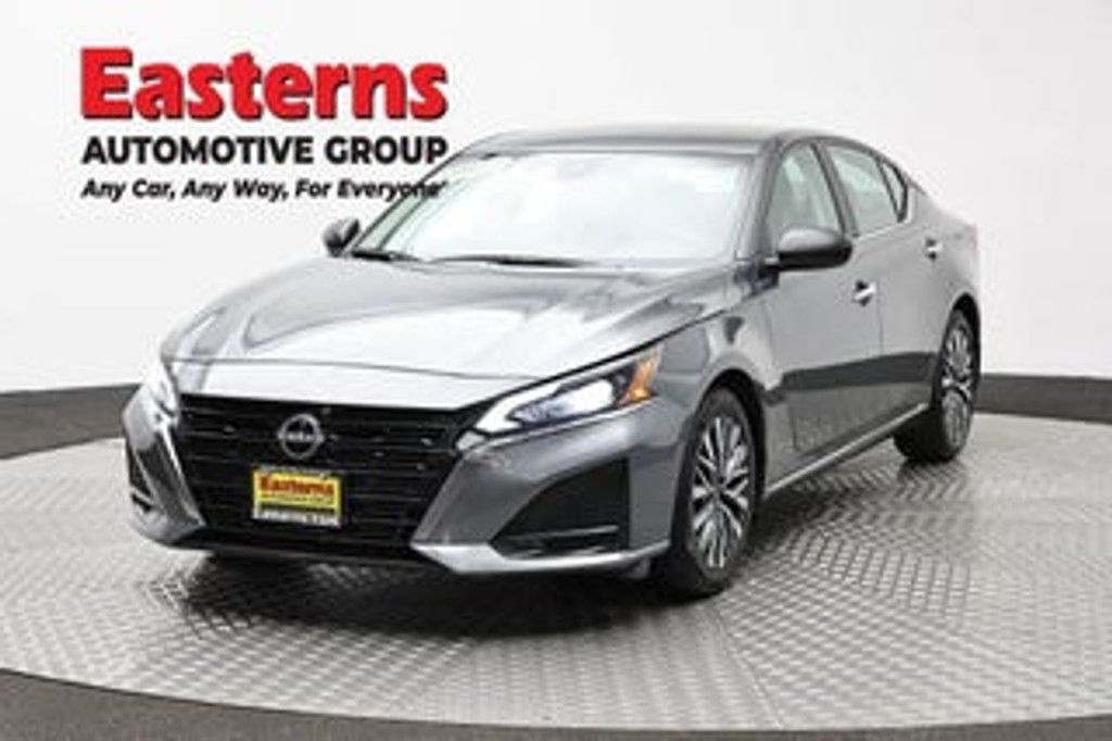 2024 Nissan Altima SV