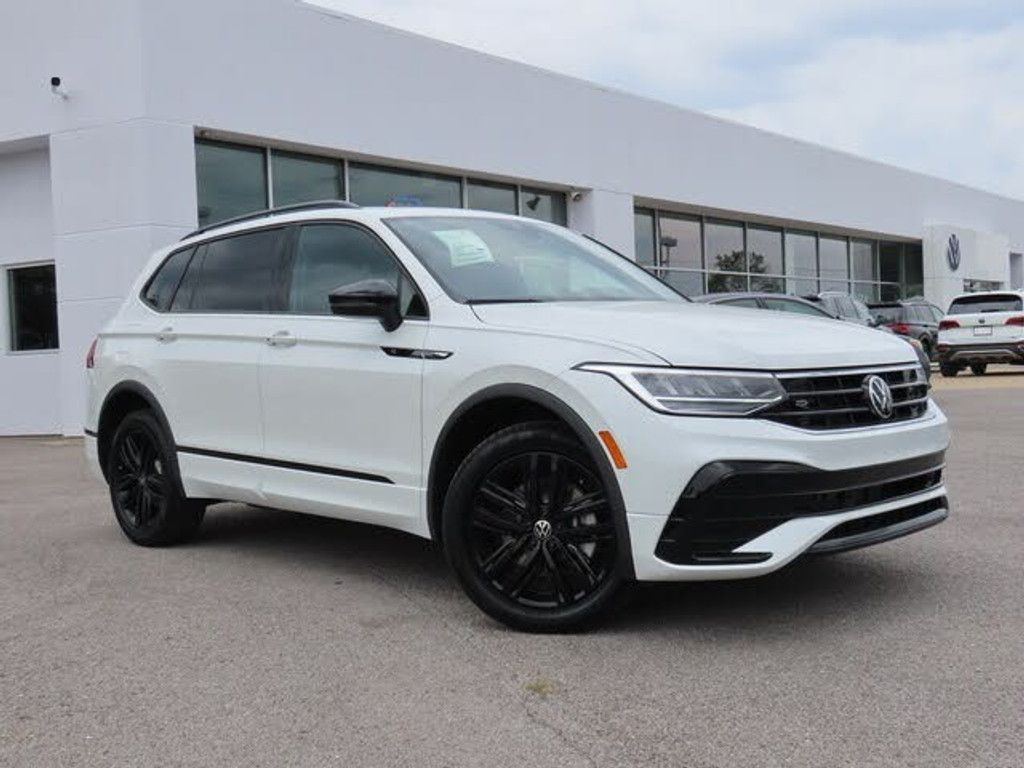 2022 Volkswagen Tiguan SE R Line