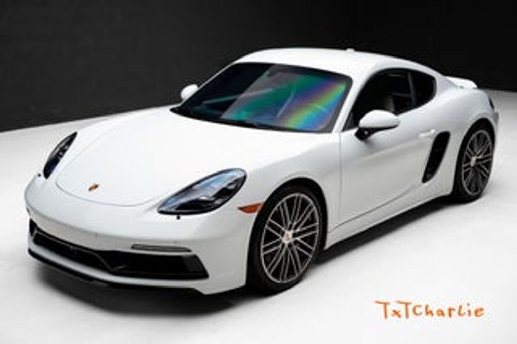 2025 Porsche 718 Cayman GTS 4 0