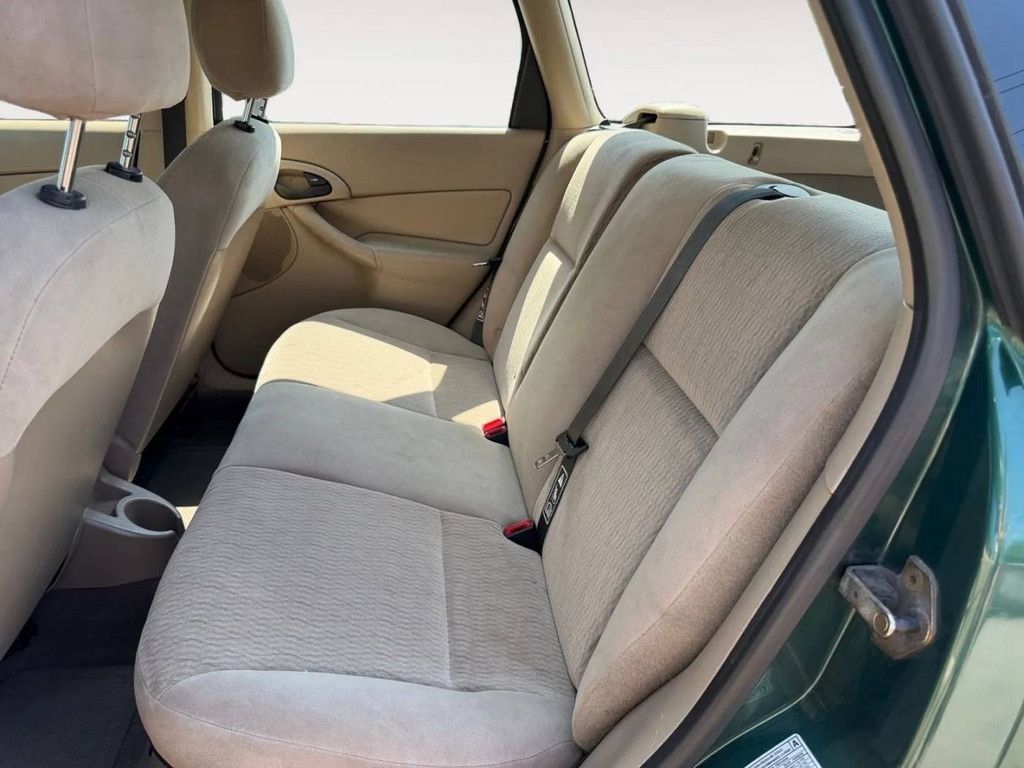 2000 Ford Focus - photo 21