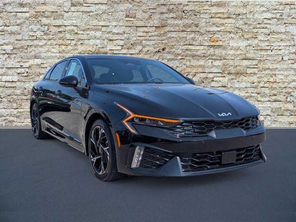 2025 Kia K5 GT Line