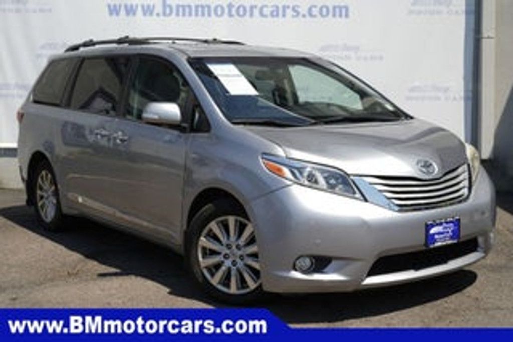 2019 Toyota Sienna LTD Premium XLE