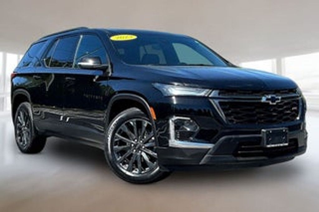 2023 Chevrolet Traverse LT