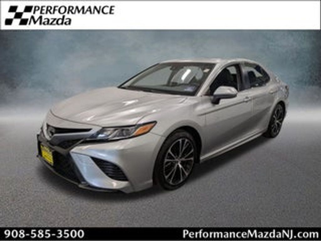 2018 Toyota Camry L LE SE