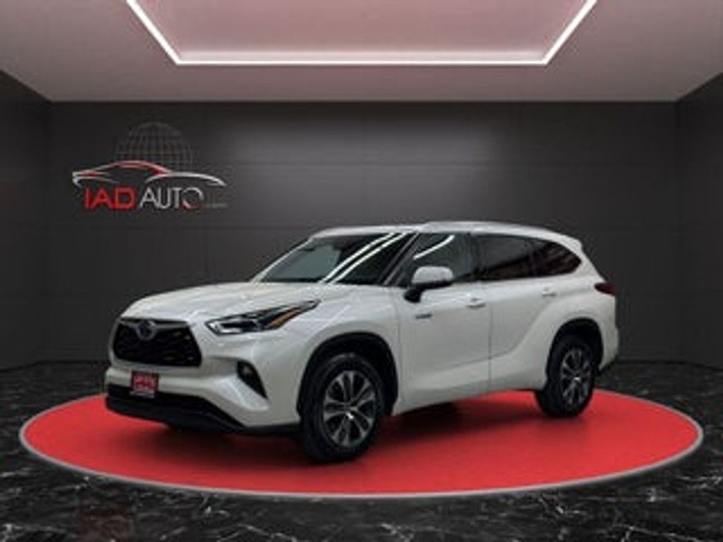 2019 Toyota Highlander LTD Platinum Hybrid
