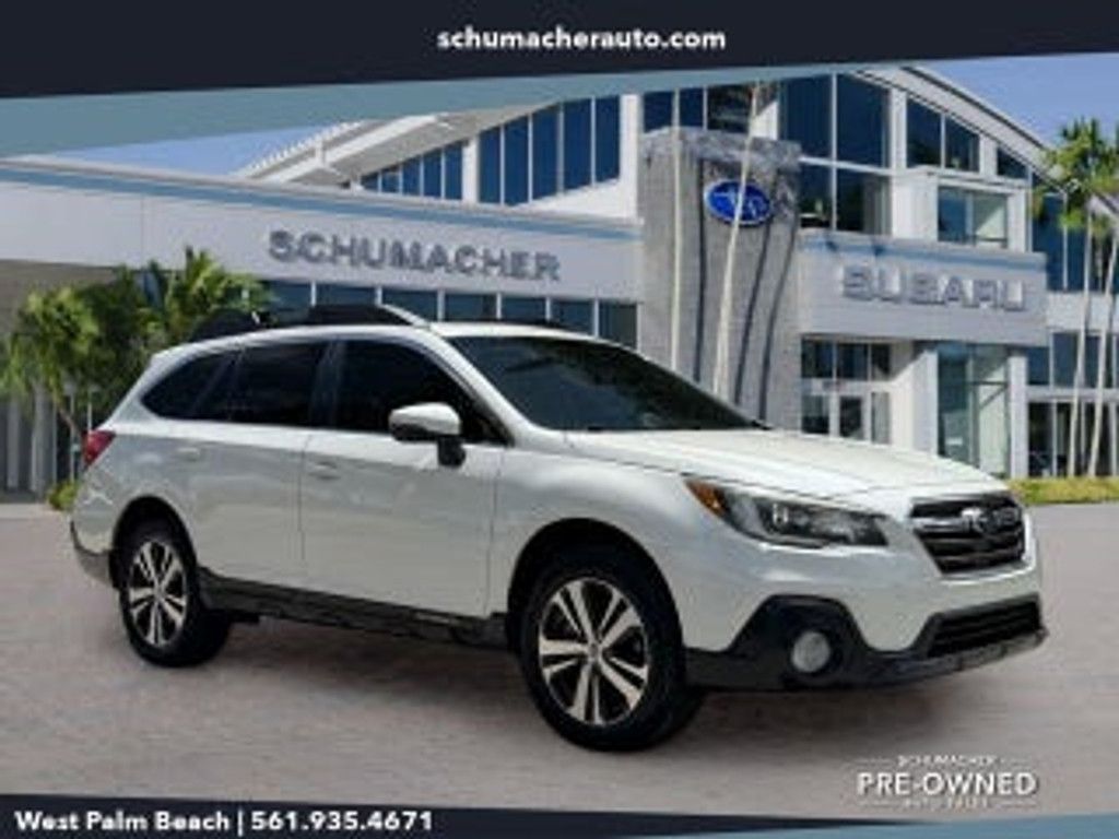 2018 Subaru Outback Limited M R