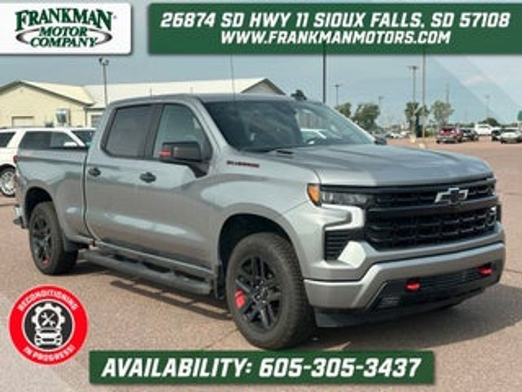 2025 CHEVROLET Silverado - main photo