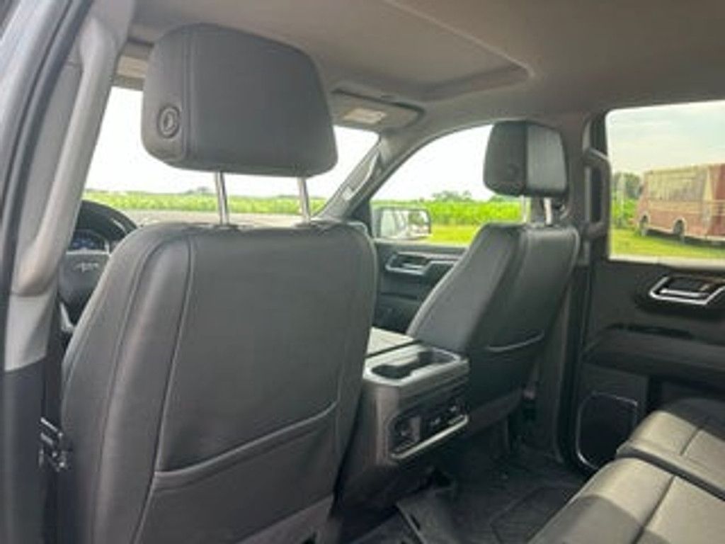 2025 CHEVROLET Silverado - photo 23