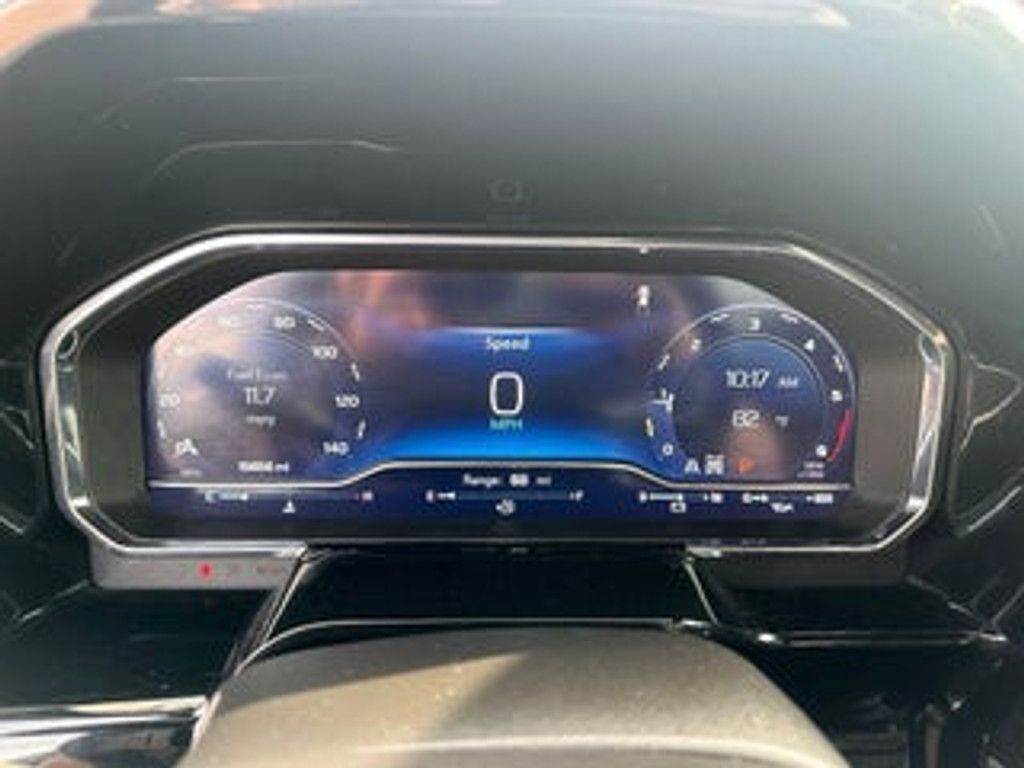 2025 CHEVROLET Silverado - photo 16