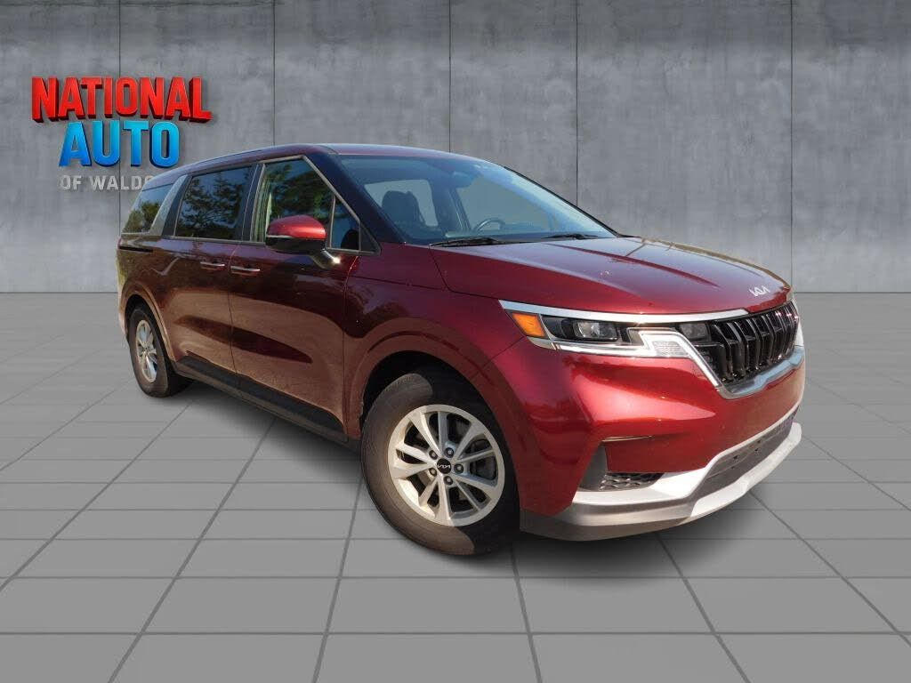 2024 Kia Carnival LX Seat Package