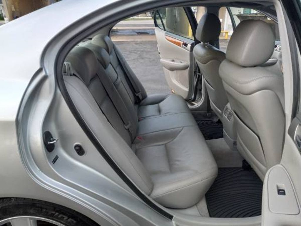 2006 LEXUS ES - photo 22