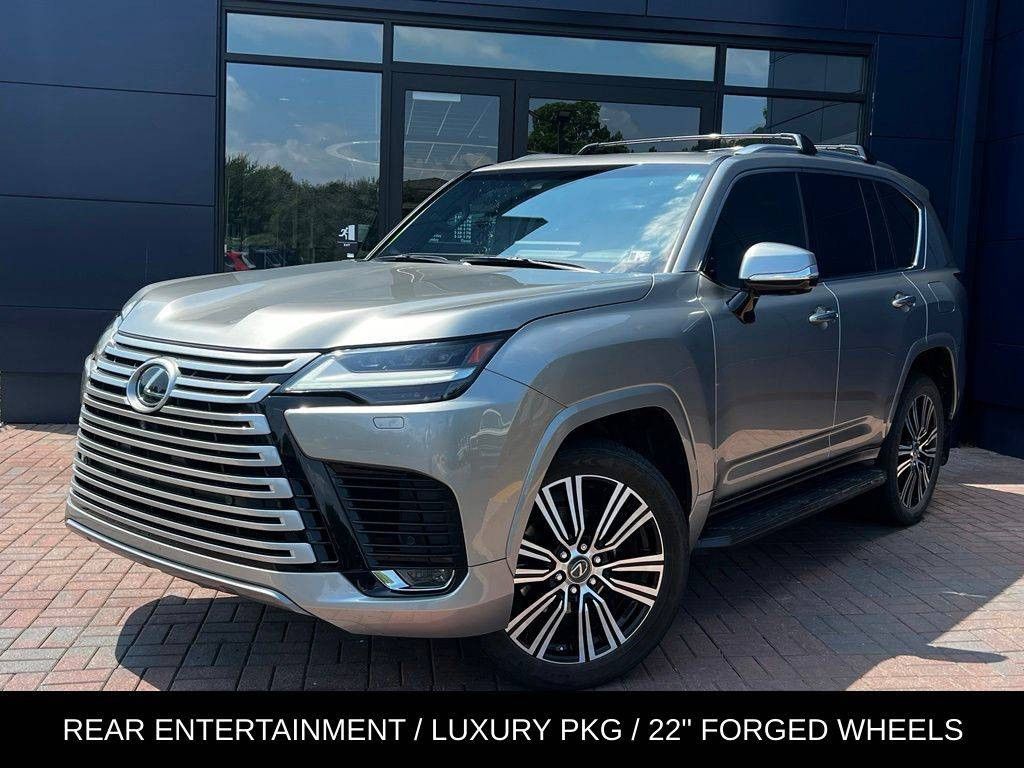 2022 Lexus LX 600 Luxury