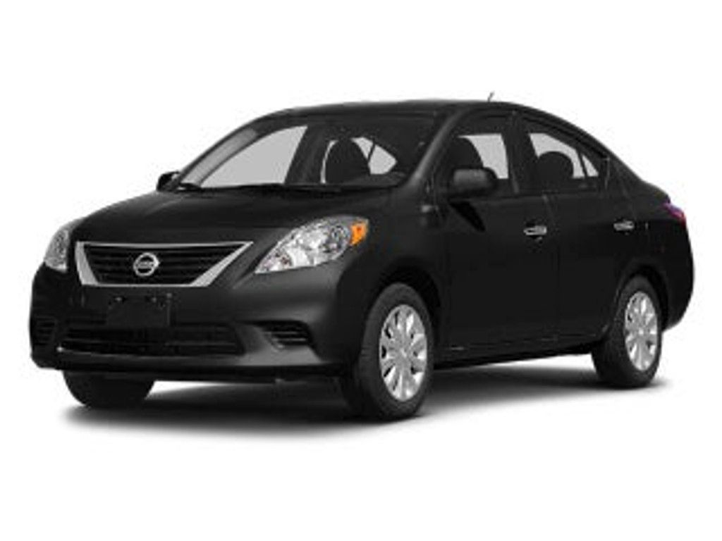 2014 Nissan Versa 16 S Plus