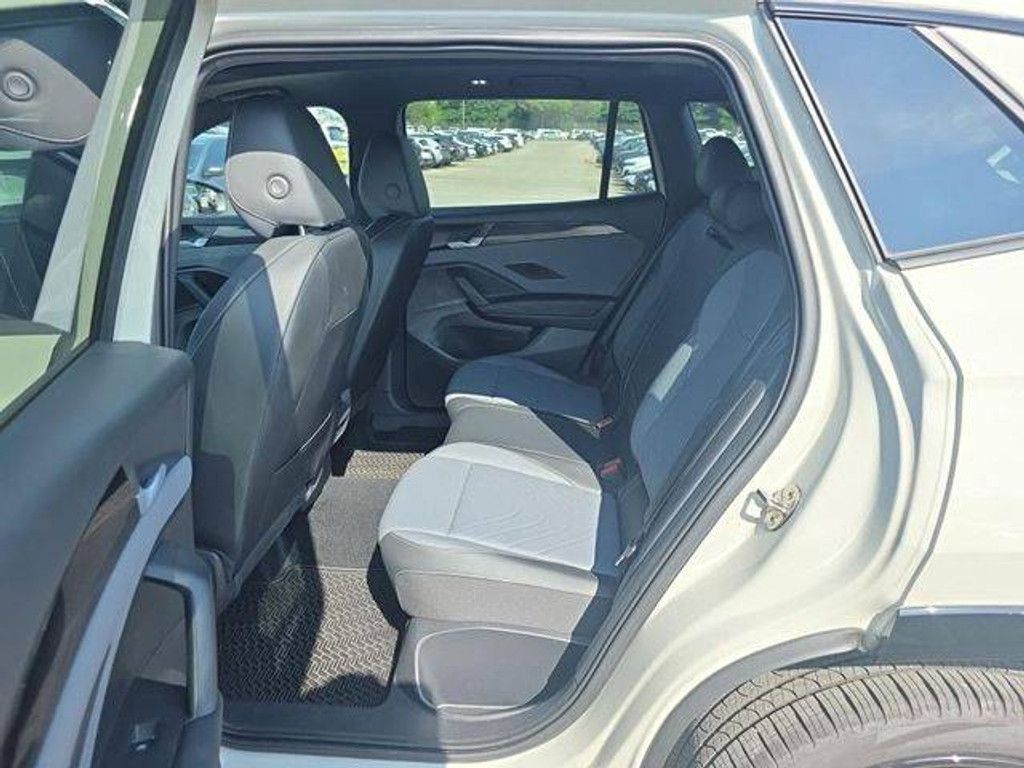 2025 VOLKSWAGEN Tiguan - photo 3