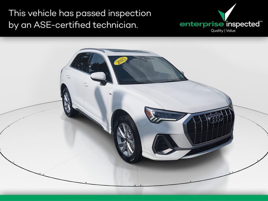 2025 AUDI Q3 - main photo