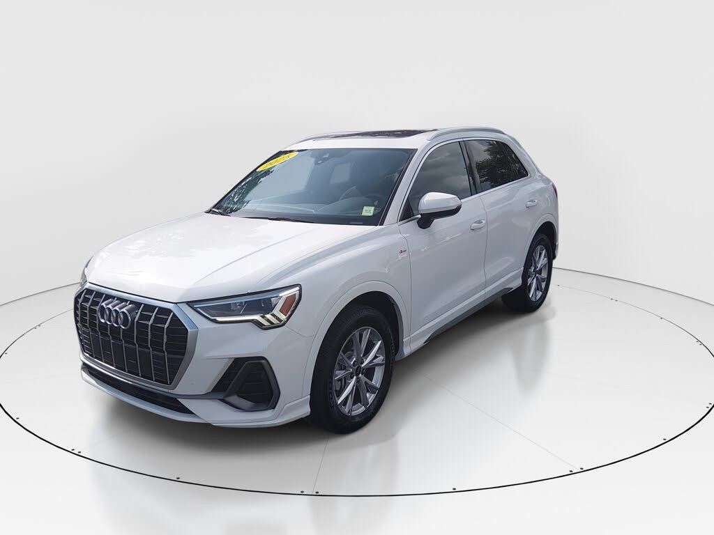 2025 AUDI Q3 - photo 3