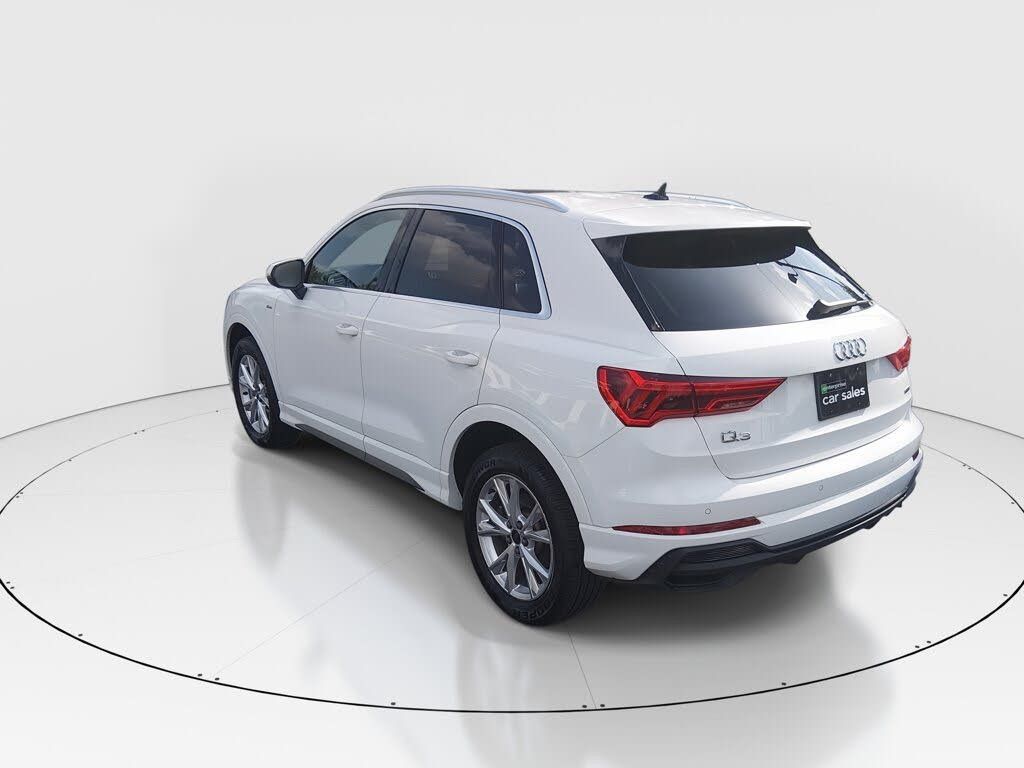 2025 AUDI Q3 - photo 5