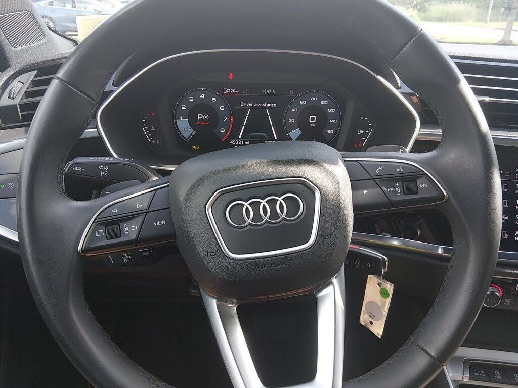 2025 AUDI Q3 - photo 12