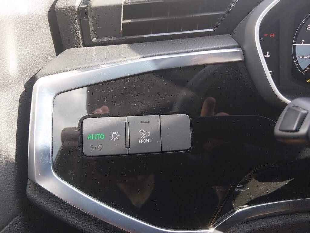 2025 AUDI Q3 - photo 13